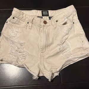 Worn twice! Size 24, and are girlfriend high rise jeans.